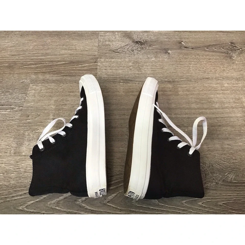 Converse Chuck Taylor All Star 2 Mid Black/White Sneaker 150143C Women's Sz 7.5